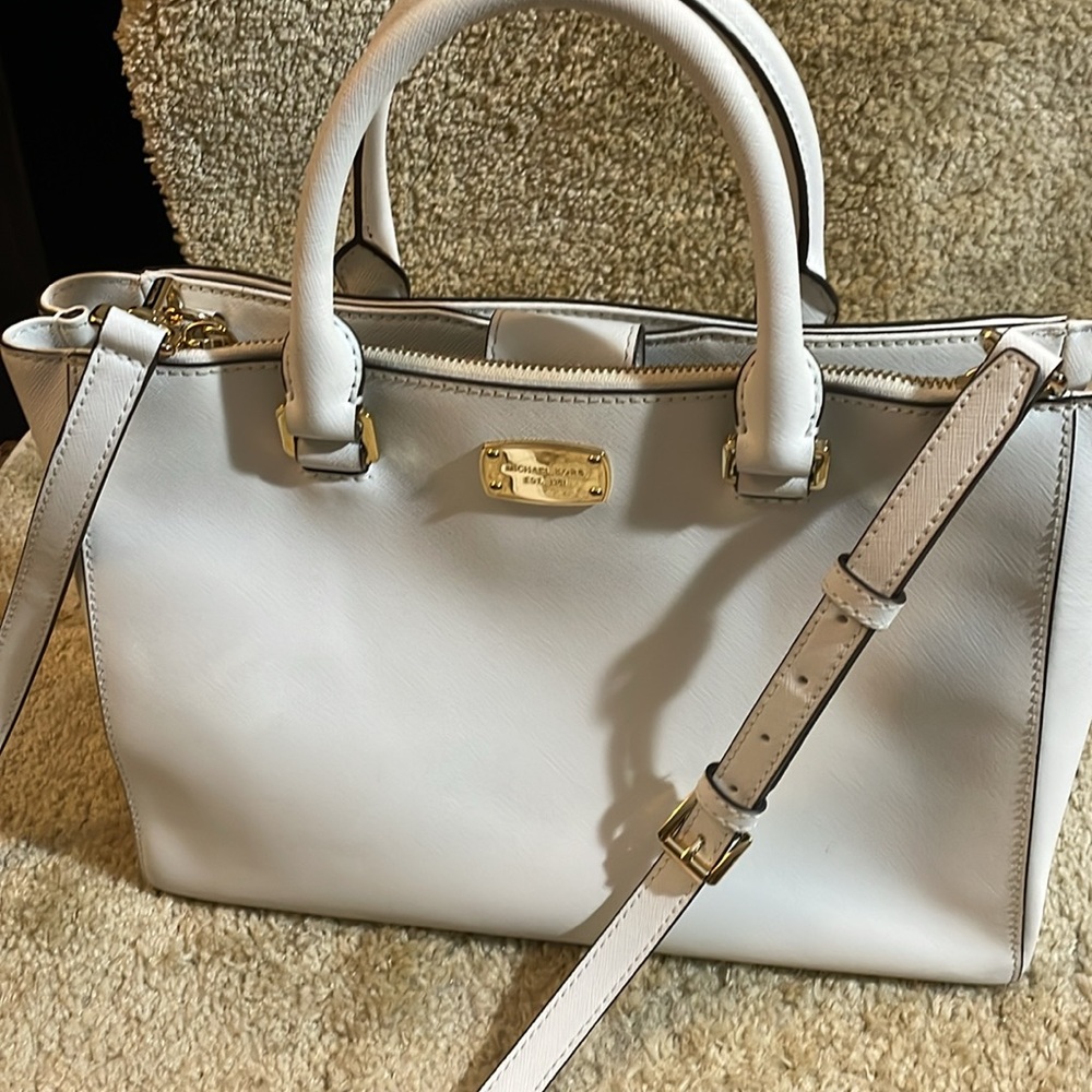 Michael Kors White Cross Body or Handles Satchel